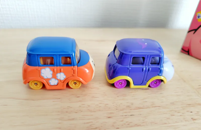 ドリームトミカ の右側