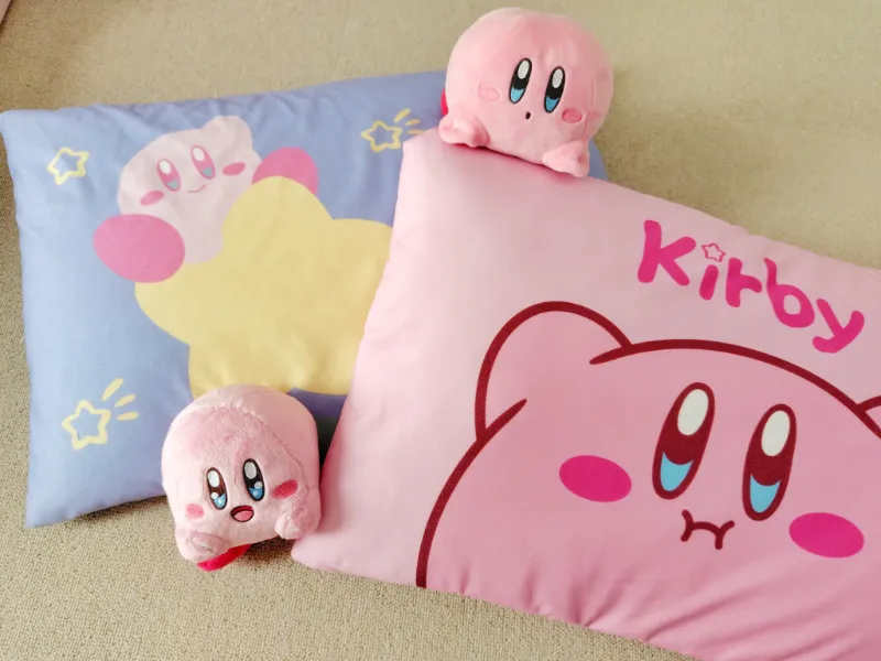 カービィの枕とぬいぐるみたち