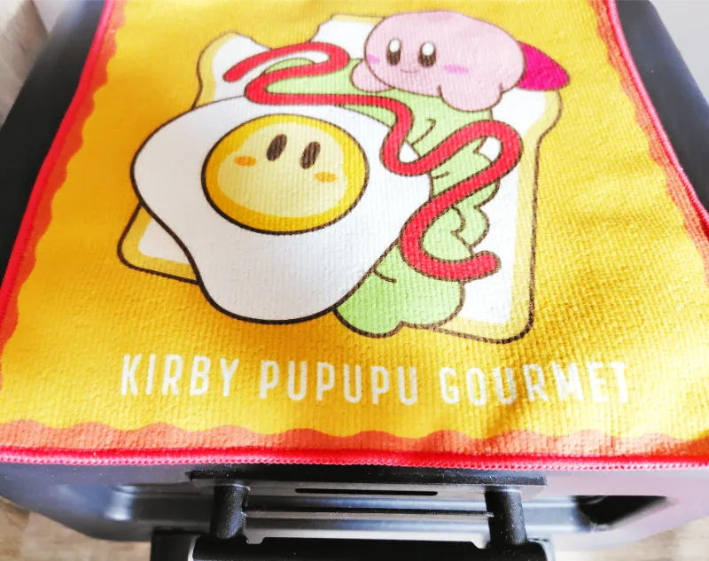 パンはトースターへ