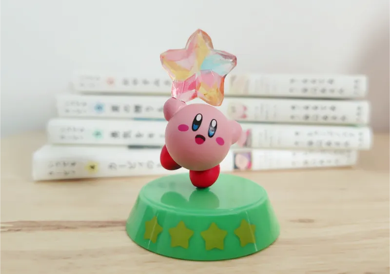星を持つカービィ